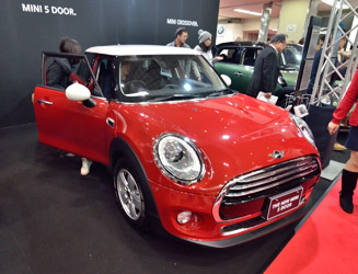 THE NEW MINI 5DOOR